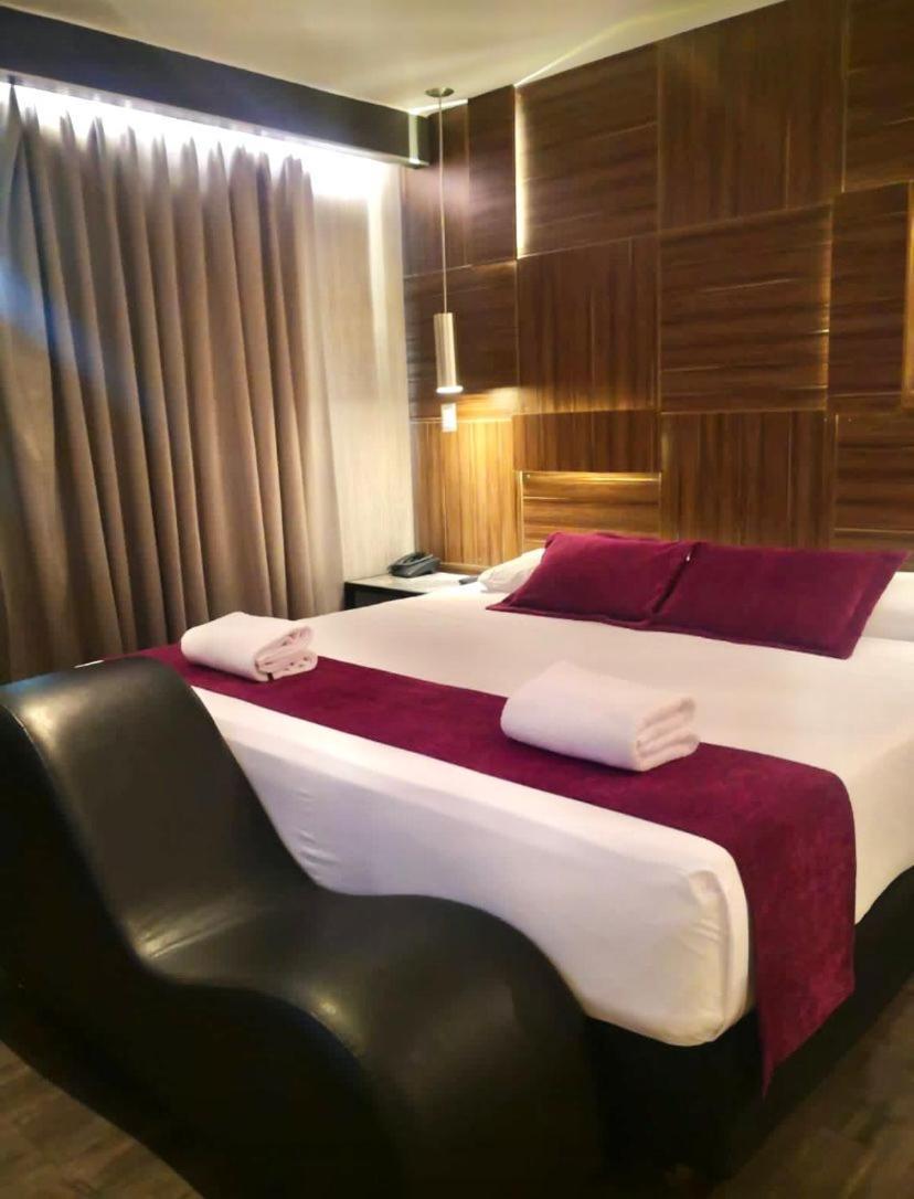 Hotel Las Lomas Lima Bagian luar foto